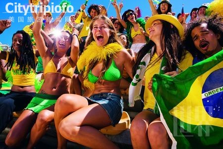 《巴西众生相：蜜色足球与热力桑巴(组图)》