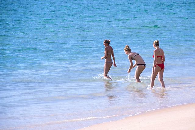 《游世界|普吉岛三大海滩之一　多了自由与悠闲！》