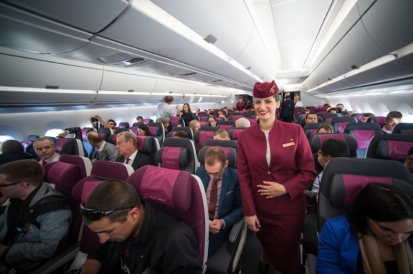 《卡塔尔航空：单身才能做空姐 怀孕就要被辞退》