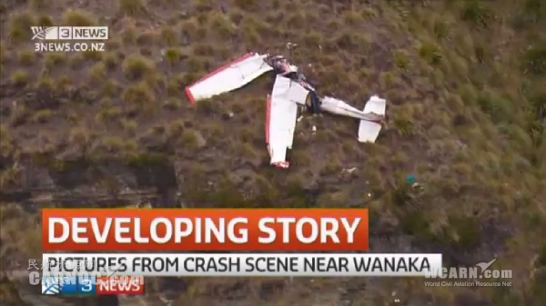 《新西兰瓦纳卡一小飞机坠毁 四人死亡》
