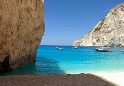 《带你走进地中海九大美丽迷人的海滩》