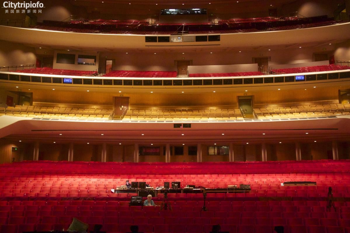《洛杉矶音乐中心  Los Angeles Philharmonic Association》