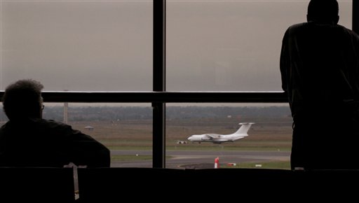 《买机票技巧 空中飞人教你如何淘到美国特价机票》