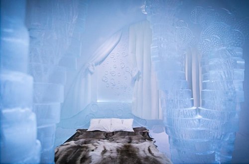 《旅馆奇观|瑞典冰雪酒店开业　主题房间纯美到令人窒息》