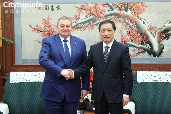 《李金早会见俄罗斯联邦索契市市长一行》