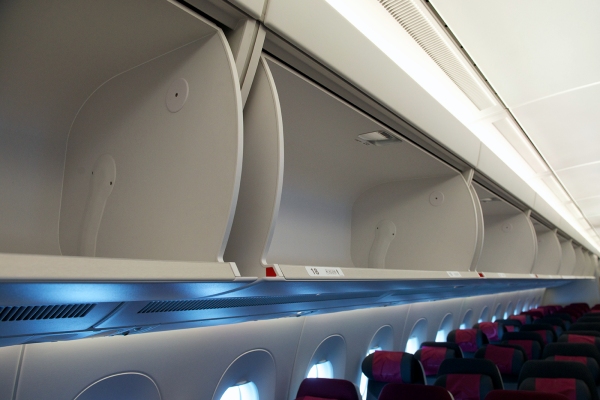 乘机体验：卡塔尔航空首架A350演示飞行