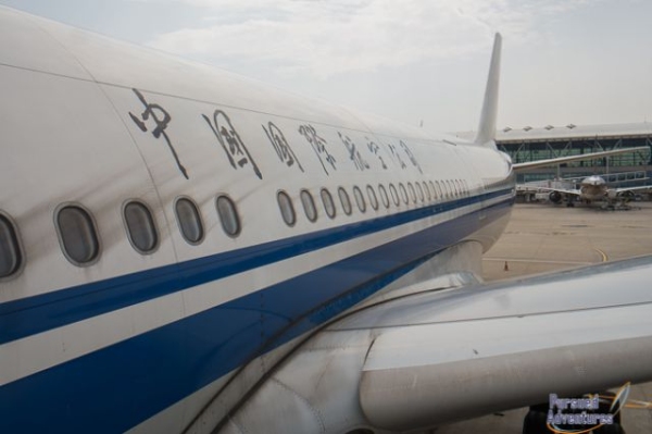 老外体验国航商务舱:系统老旧 空乘英语难懂