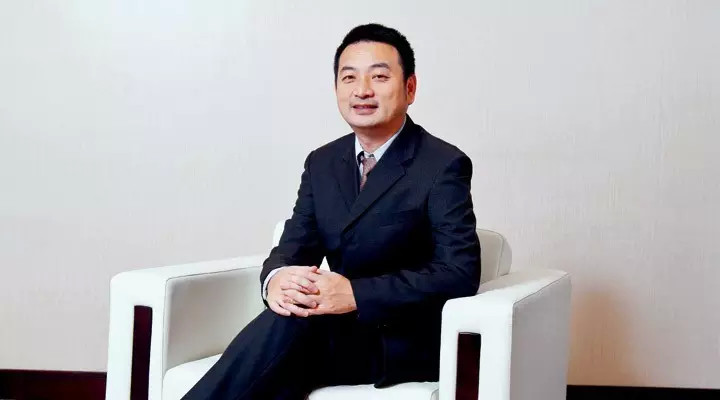 《携程梁建章发布内部新春致辞：旅游业是精神和实体的完美结合》