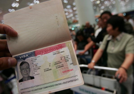 《快速办理美国和加拿大旅游签证》