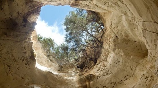 《世界上最神奇的5个洞穴 等待着人们去探索》