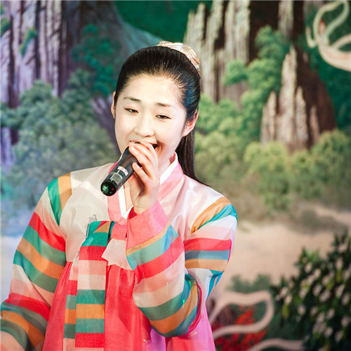 《怎么去朝鲜旅游？有旅游团吗？有什么特色》